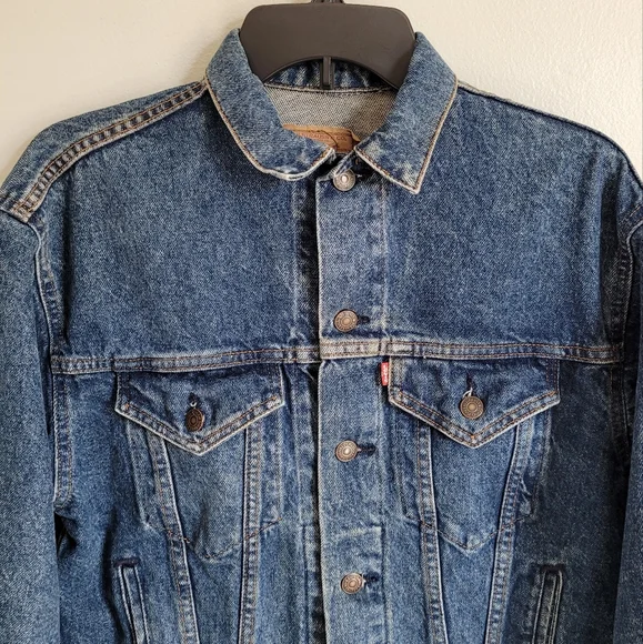 SOLD Vintage Levi's Jean Jacket - Picture 4 of 11